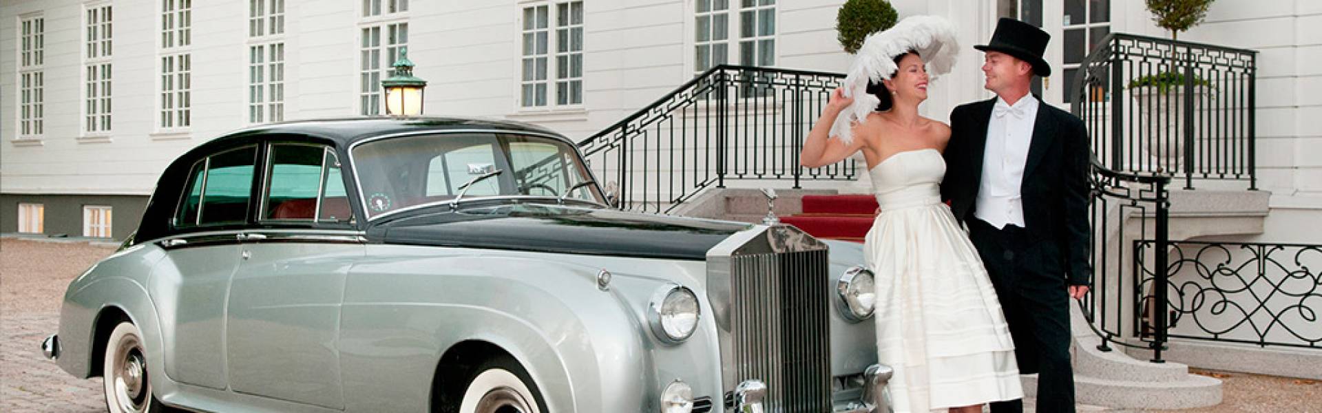 New Delhi classic wedding car hire - BookAclassic